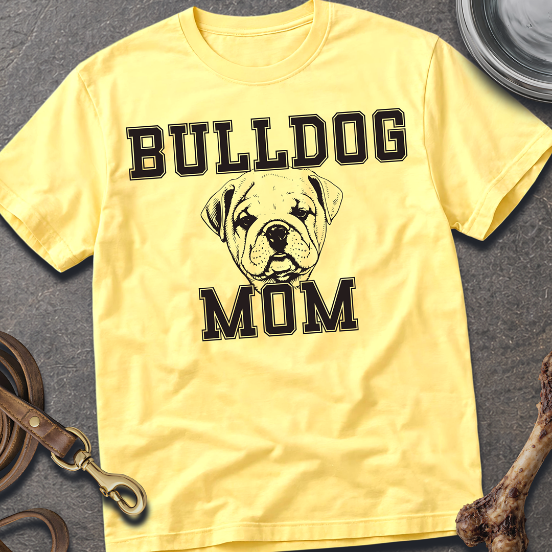 Bulldog Mom T-Shirt